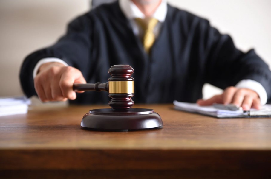 מה ההבדל בין הוצאת דיבה ללשון הרע